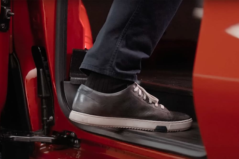 ford e transit_custom eu 16x9 2160x1215 pro power on board feature